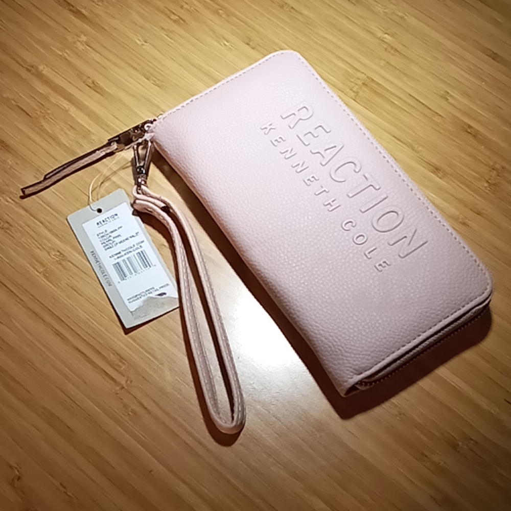 Kenneth Cole Reaction Single Zip Around Wallet NWT